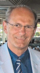Dr. Imre Molnár